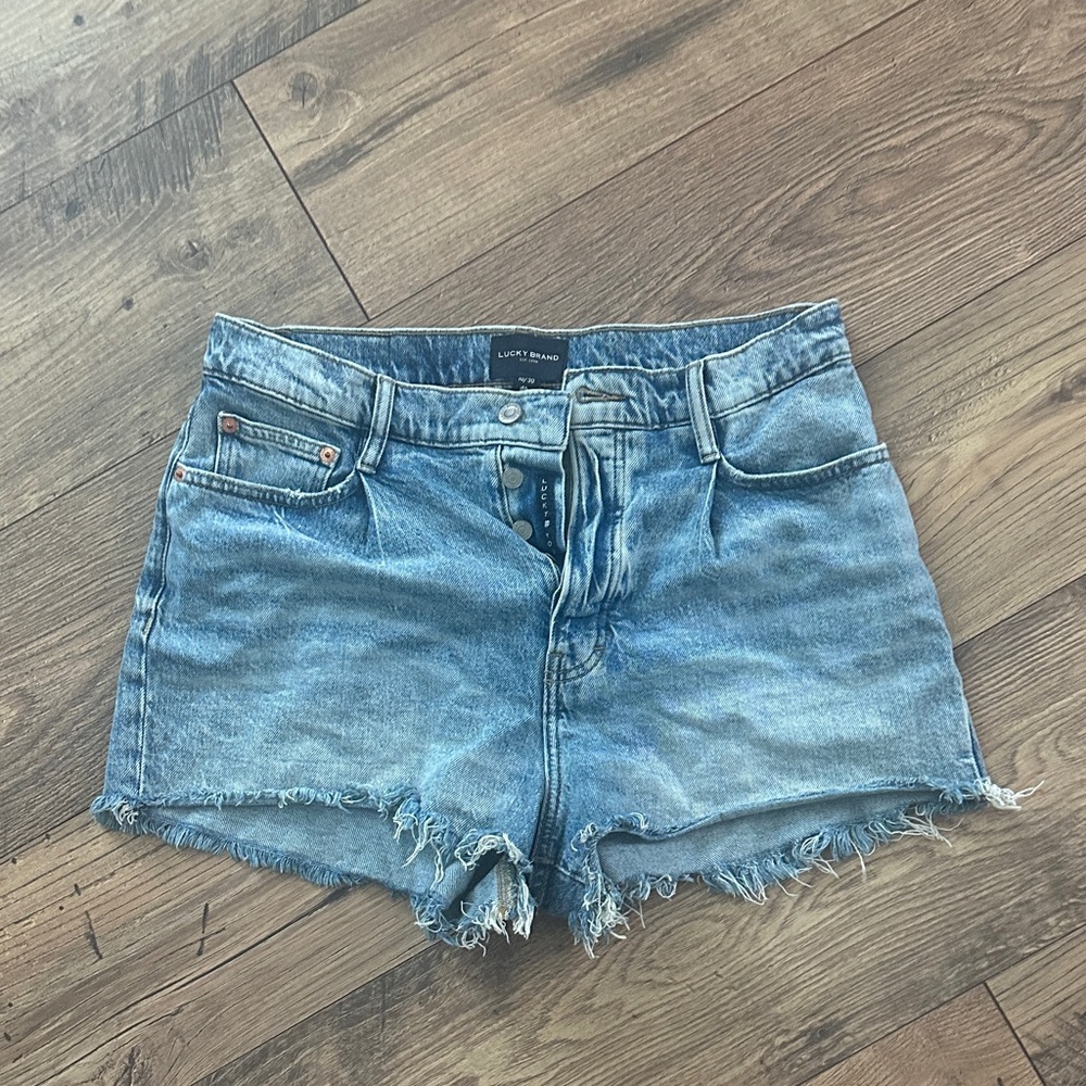 Lucky Brand Women's Light Blue Frayed Denim Shorts